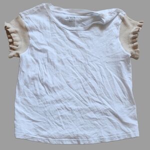 White and‎ Tan Shirt Small Nwot Rippled Sleeve